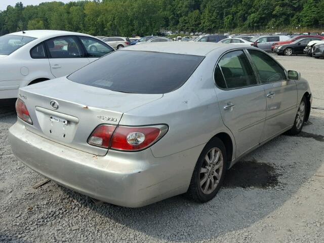 JTHBF30G020031126 - 2002 LEXUS ES 300 SILVER photo 4