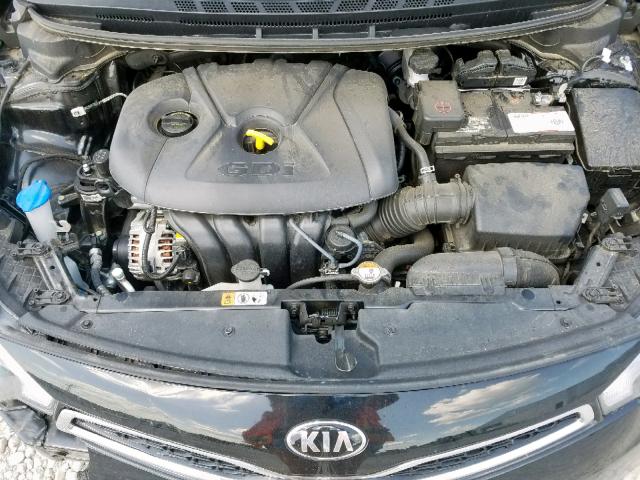 KNAFX6A83G5642929 - 2016 KIA FORTE EX BLACK photo 7