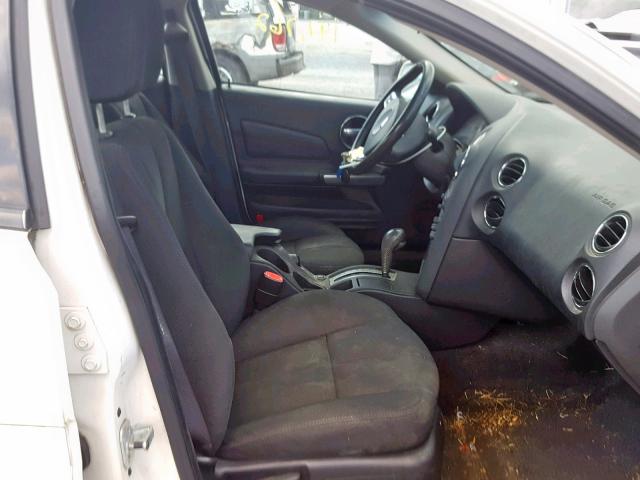 2G2WP552261145796 - 2006 PONTIAC GRAND PRIX WHITE photo 5