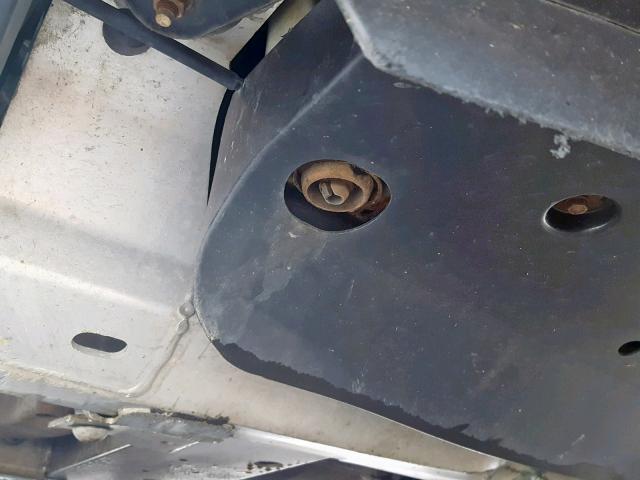 2G2WP552261145796 - 2006 PONTIAC GRAND PRIX WHITE photo 9