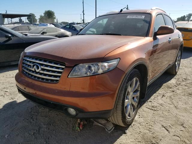 JNRBS08W74X404082 - 2004 INFINITI FX45 ORANGE photo 2