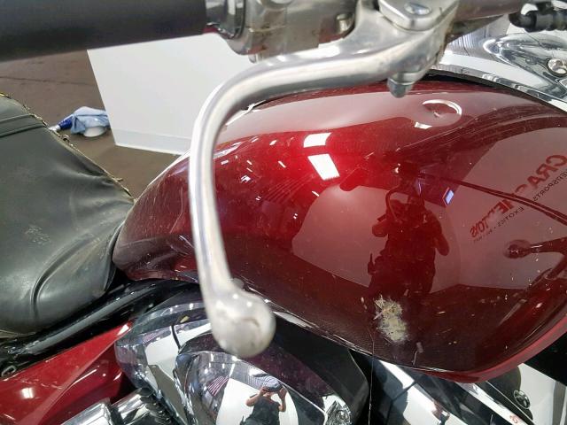 JH2SC660XAK000689 - 2010 HONDA VT1300 CR RED photo 17