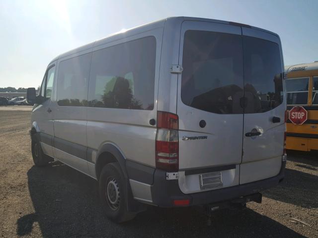 WD8PE746X75133423 - 2007 DODGE SPRINTER 2 SILVER photo 3