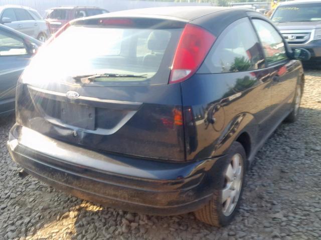 3FAFP31341R104966 - 2001 FORD FOCUS ZX3 BLACK photo 4