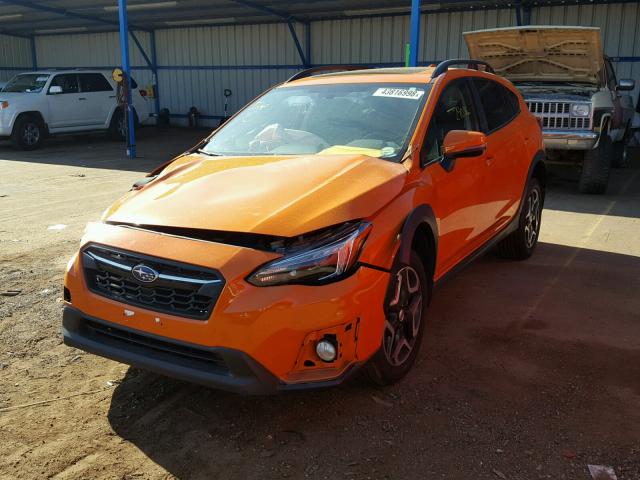 JF2GTALC2JH230998 - 2018 SUBARU CROSSTREK ORANGE photo 2