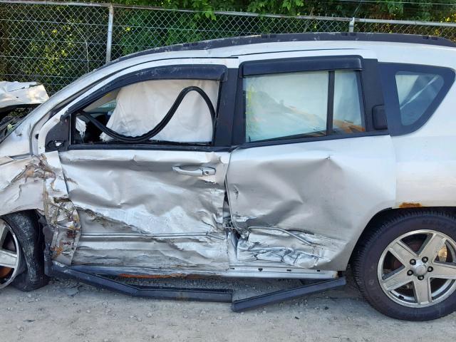 1J8FT47W38D706699 - 2008 JEEP COMPASS SP ვერცხლისფერი ფოტო 10