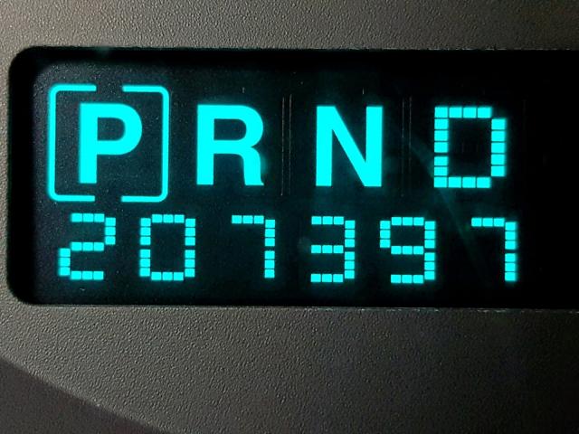 1J8HH48K67C548109 - 2007 JEEP COMMANDER 银色 照片 8