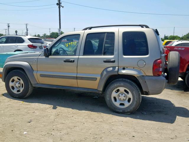 1J4GL48K66W203428 - 2006 JEEP LIBERTY SP GOLD photo 10