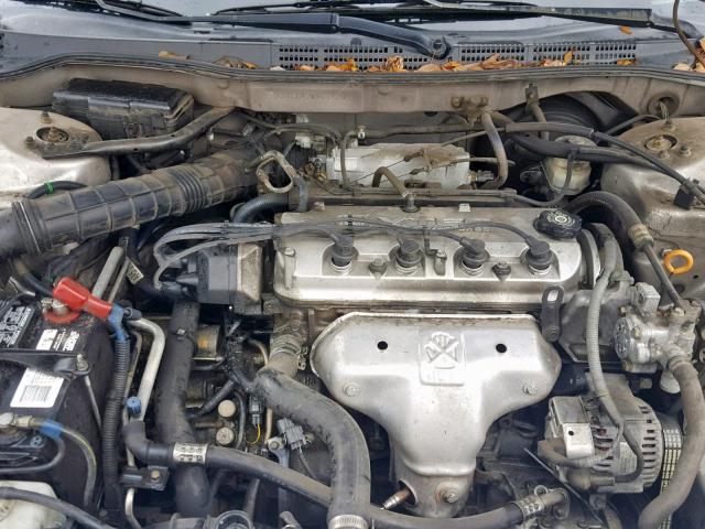 1HGCG5649WA063781 - 1998 HONDA ACCORD LX TAN photo 7