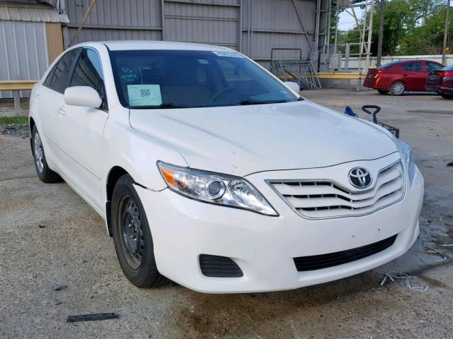 4T4BF3EK1AR067933 - 2010 TOYOTA CAMRY BASE WHITE photo 1