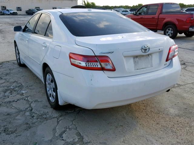 4T4BF3EK1AR067933 - 2010 TOYOTA CAMRY BASE WHITE photo 3