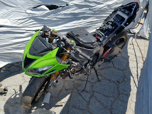 JKBZXJE11FA016727 - 2015 KAWASAKI ZX636 E TWO TONE photo 2