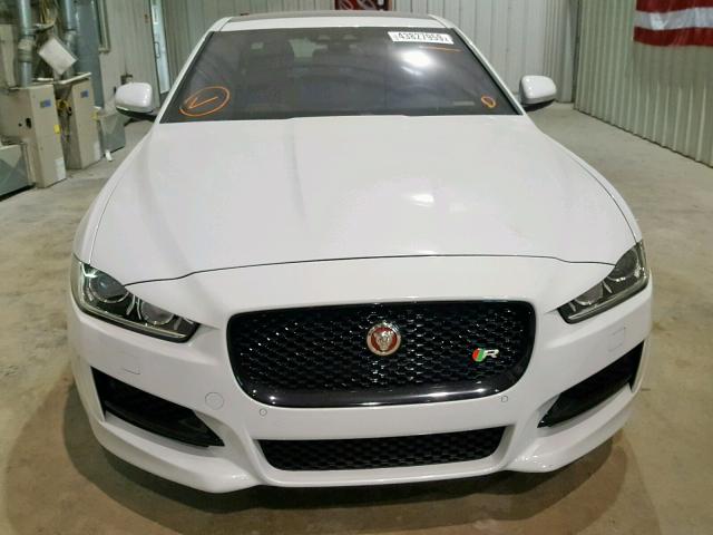 SAJAL4BV8HA971623 - 2017 JAGUAR XE R - SPO WHITE photo 9