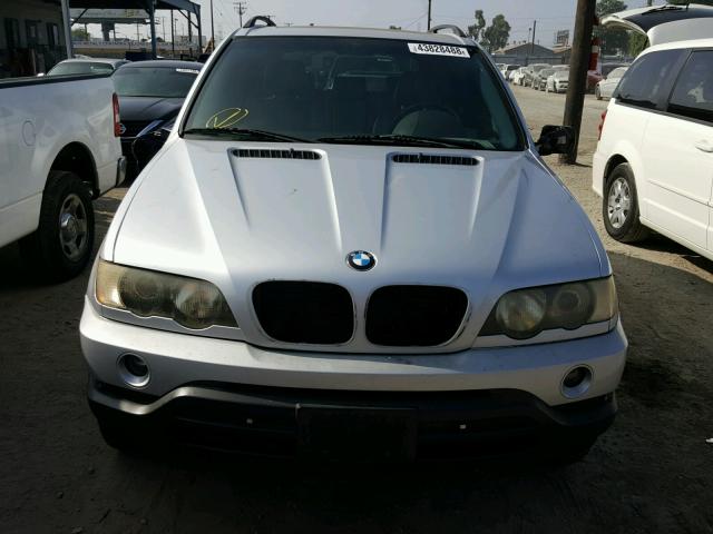 WBAFB33591LH25660 - 2001 BMW X5 4.4I SILVER photo 9