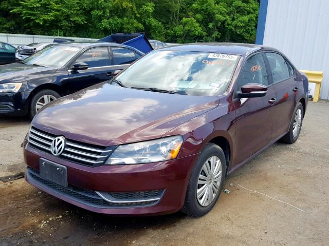 1VWAS7A33EC066917 - 2014 VOLKSWAGEN PASSAT S MAROON photo 2