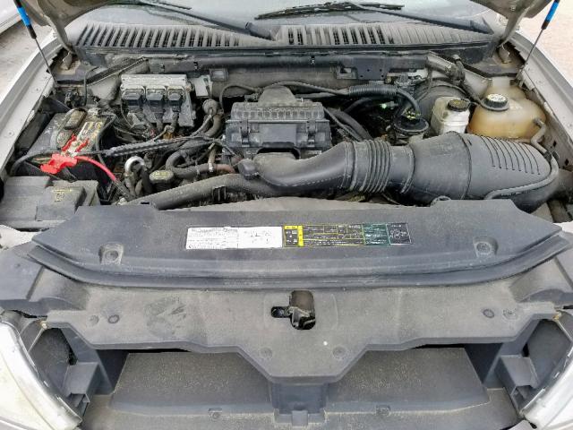 5LMFU28565LJ07319 - 2005 LINCOLN NAVIGATOR TAN photo 7