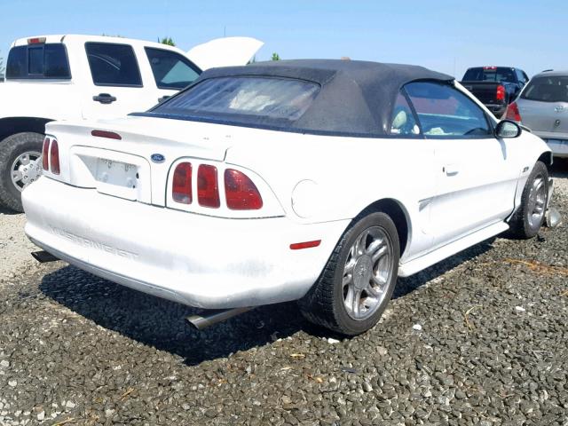 1FAFP45X7WF190104 - 1998 FORD MUSTANG GT WHITE photo 4