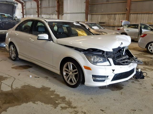 WDDGF4HB3DR274374 - 2013 MERCEDES-BENZ C 250 WHITE photo 1