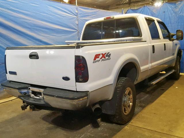 1FTWW31P45EA98188 - 2005 FORD F350 SRW S WHITE photo 4