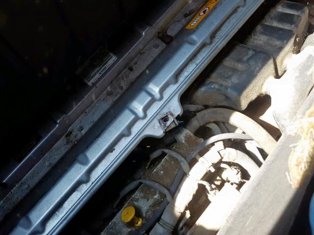 WMEEK31X88K121356 - 2008 SMART FORTWO PAS 银色 照片 7