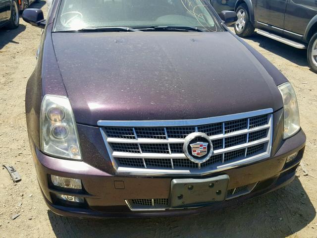 1G6DW67V990110503 - 2009 CADILLAC STS MAROON photo 9