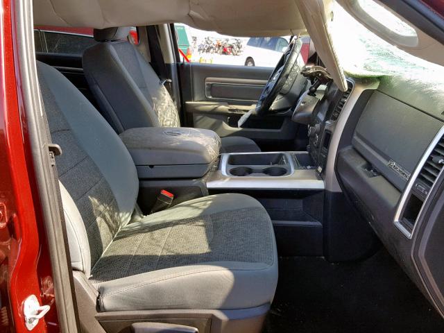 3C6UR5DL2HG634272 - 2017 RAM 2500 SLT 勃艮第红 照片 5