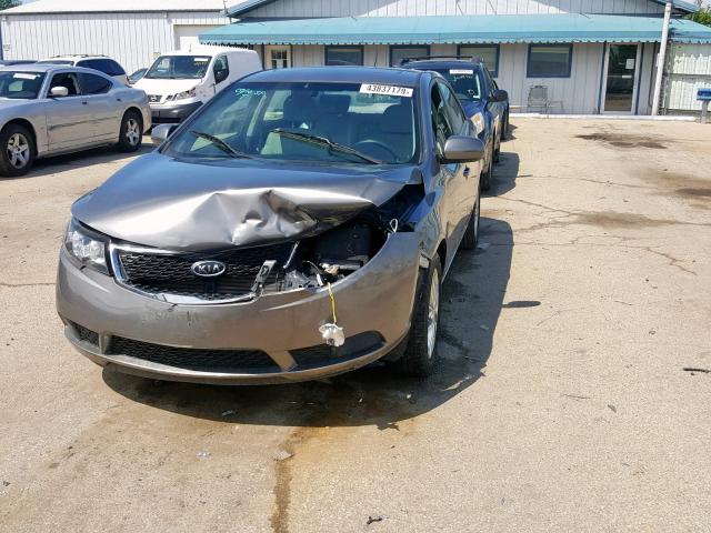 KNAFU4A29B5445006 - 2011 KIA FORTE EX CHARCOAL photo 2