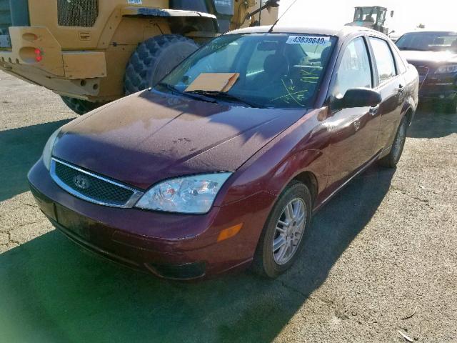 1FAFP34N47W135606 - 2007 FORD FOCUS ZX4 BURGUNDY photo 2