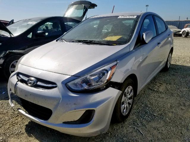 KMHCT4AEXGU038453 - 2016 HYUNDAI ACCENT SE SILVER photo 2