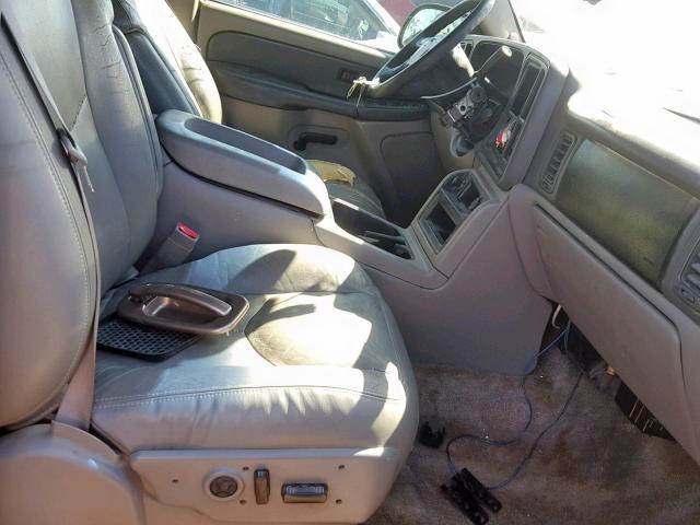 1GKEC13V83J184777 - 2003 GMC YUKON GRAY photo 5