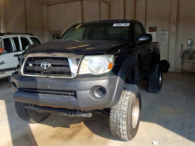 5TFPX4EN4BX004908 - 2011 TOYOTA TACOMA GREEN photo 2