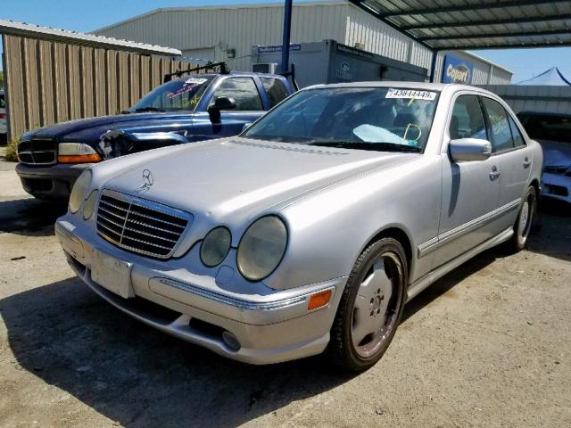 WDBJF74J61B282146 - 2001 MERCEDES-BENZ E 55 AMG SILVER photo 2