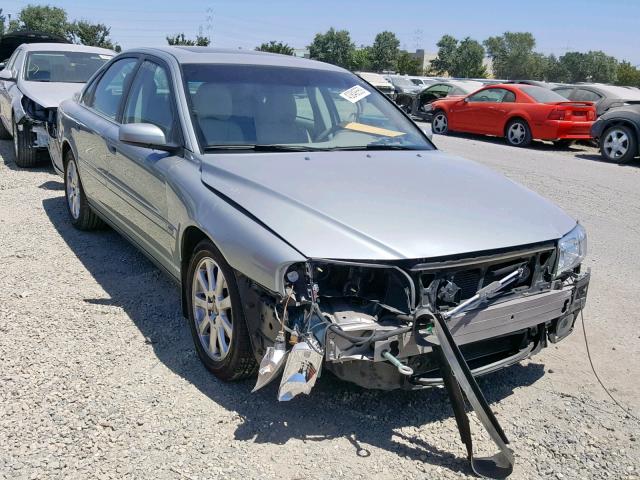 YV1TS592051402332 - 2005 VOLVO S80 2.5T SILVER photo 1