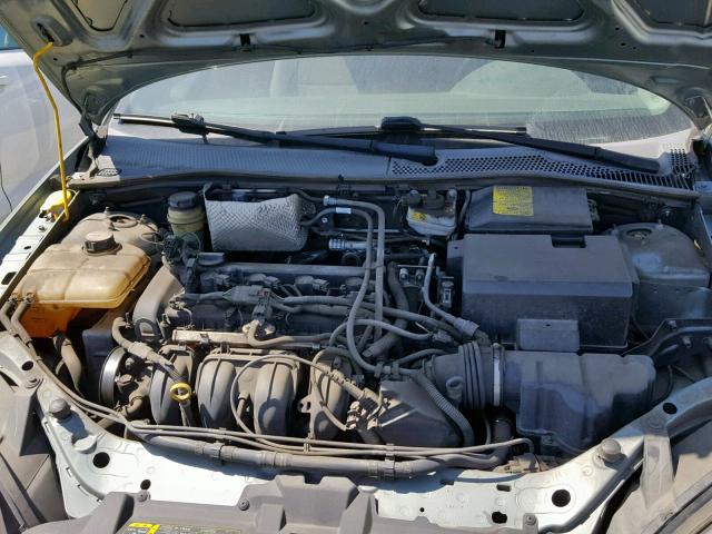 3FAFP31N35R110877 - 2005 FORD FOCUS ZX3 GRAY photo 7