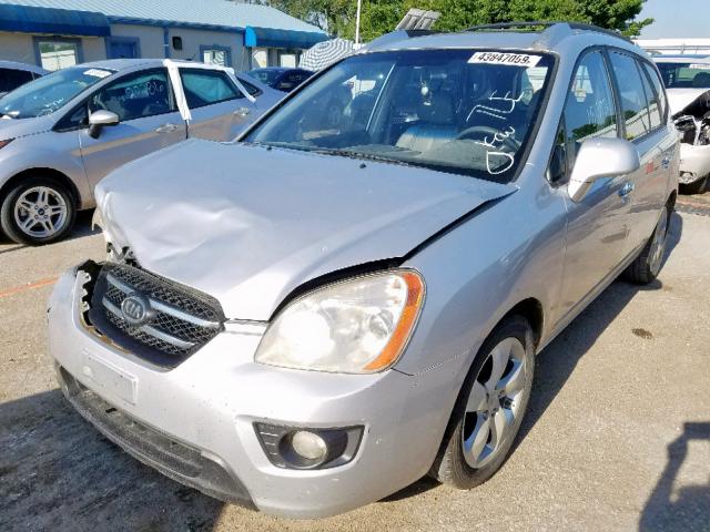 KNAFG526477106082 - 2007 KIA RONDO LX SILVER photo 2