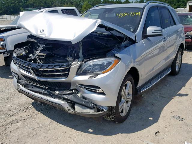 4JGDA5JBXDA117981 - 2013 MERCEDES-BENZ ML 350 SILVER photo 2