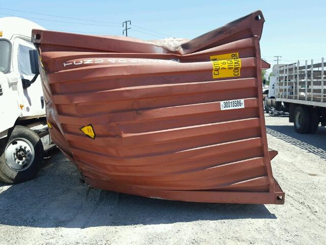 TCNU4067292 - 2016 UTILITY TRAILER ORANGE photo 2