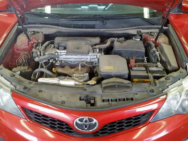 4T1BF1FK9CU605911 - 2012 TOYOTA CAMRY BASE RED photo 7