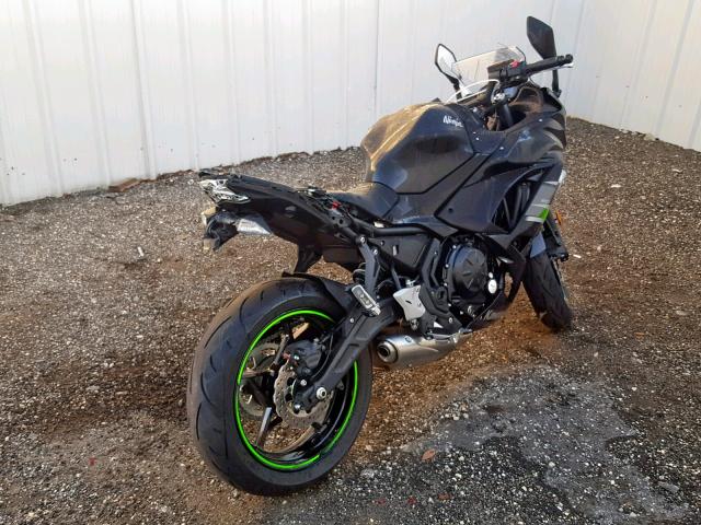 JKAEXEK15KDA31757 - 2019 KAWASAKI EX650 F BLACK photo 4