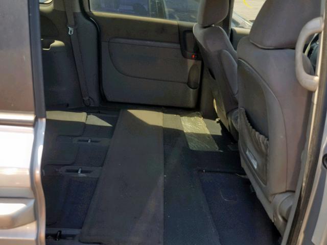 KNDMG4C78B6377933 - 2011 KIA SEDONA LX RED photo 6