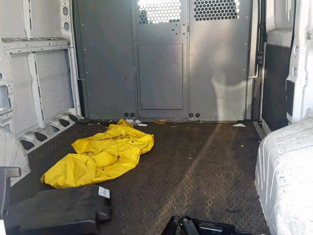 3C6TRVNG8HE523153 - 2017 RAM PROMASTER WHITE photo 6