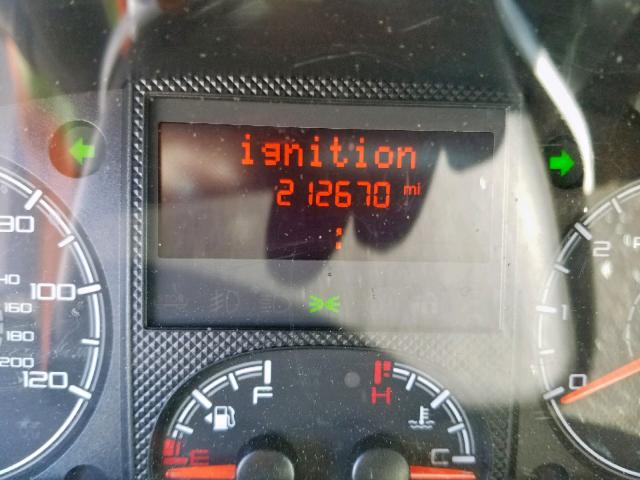 3C6TRVNG8HE523153 - 2017 RAM PROMASTER WHITE photo 8