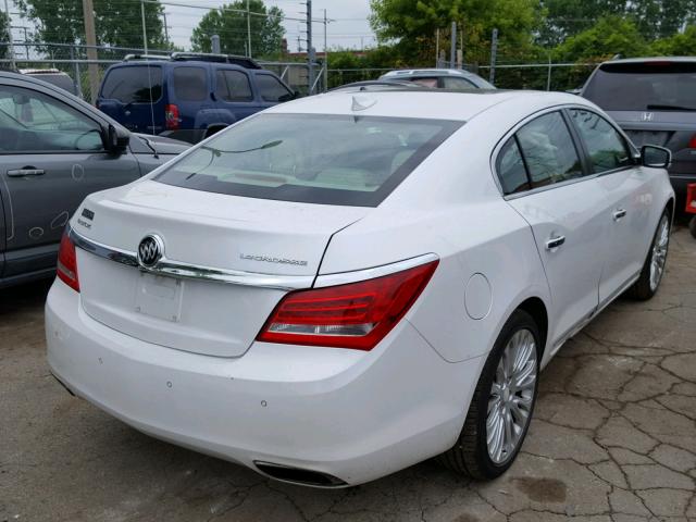 1G4GF5G31FF170511 - 2015 BUICK LACROSSE P WHITE photo 4