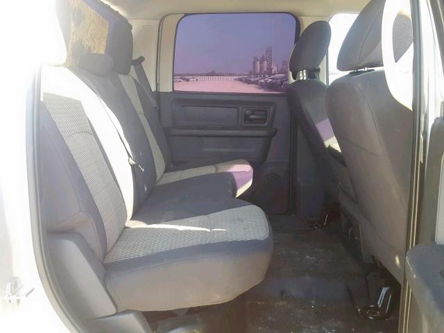 3D7UT2CL2BG555420 - 2011 DODGE RAM 2500 SILVER photo 9