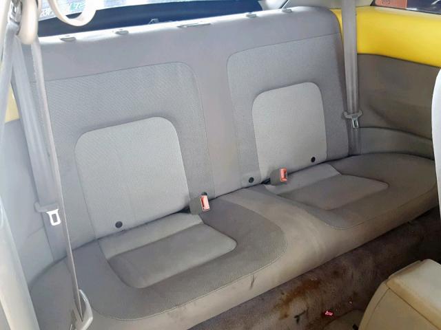 3VWCK21C23M437315 - 2003 VOLKSWAGEN NEW BEETLE Gelb Foto 6