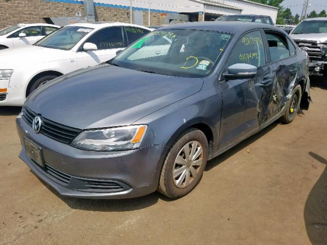 3VW2K7AJ1CM313270 - 2012 VOLKSWAGEN JETTA BASE GRAY photo 2