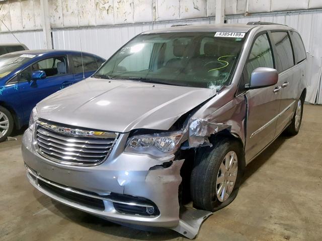 2C4RC1BGXGR296563 - 2016 CHRYSLER TOWN & COU SILVER photo 2