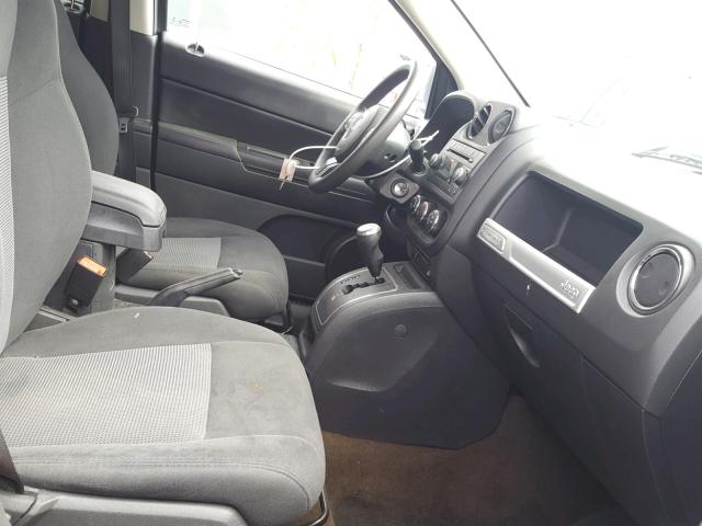 1C4NJCBB6FD149954 - 2015 JEEP COMPASS SP 灰色 照片 5