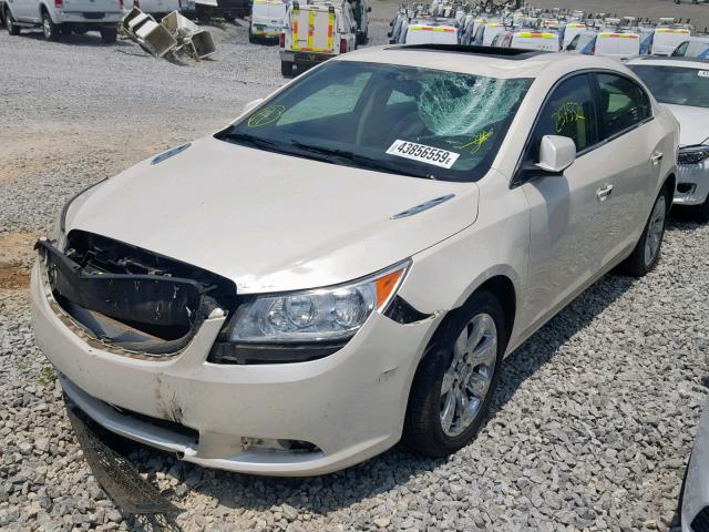 1G4GD5G39CF341488 - 2012 BUICK LACROSSE P WHITE photo 2