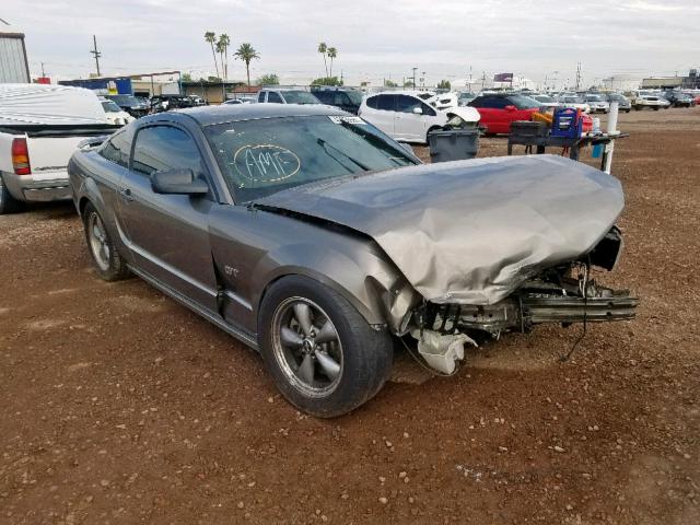 1ZVHT82H055174931 - 2005 FORD MUSTANG GT BROWN photo 1